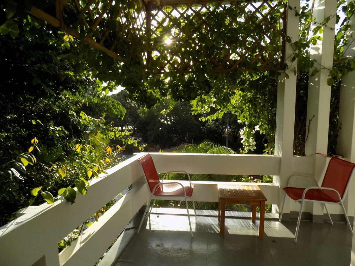 Villa Osumare Guest House Flic-en-Flacq Exterior foto
